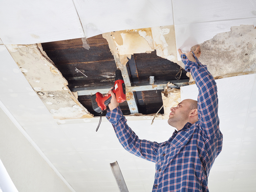 How-to-identify-ceiling-water-damage